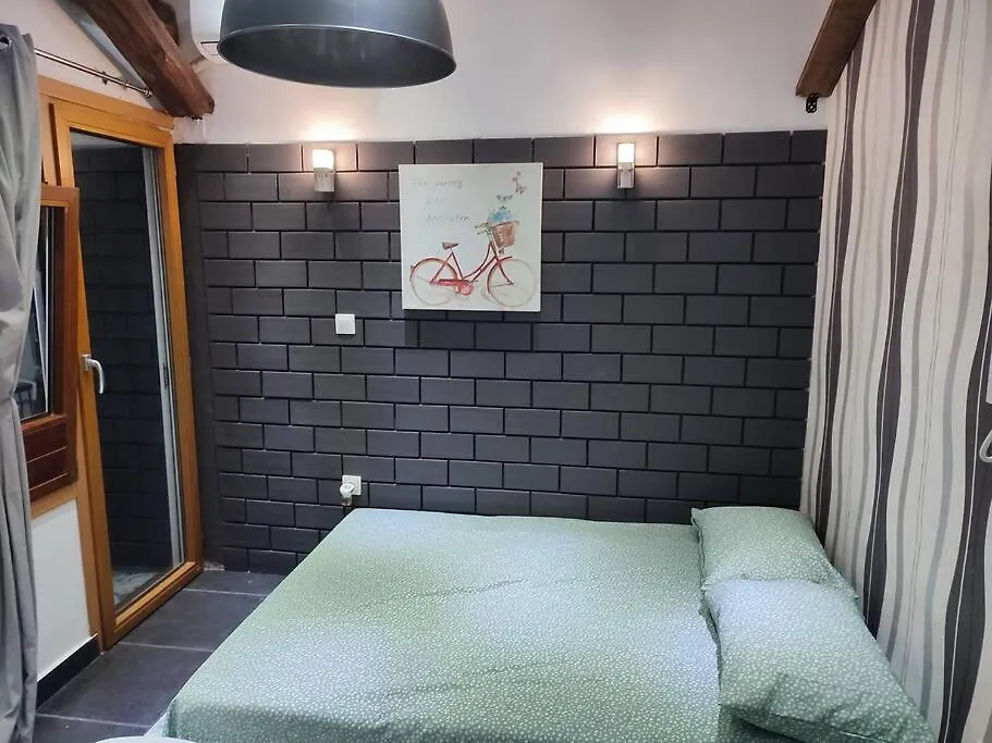 Super Stylish Studio II Thessaloniki